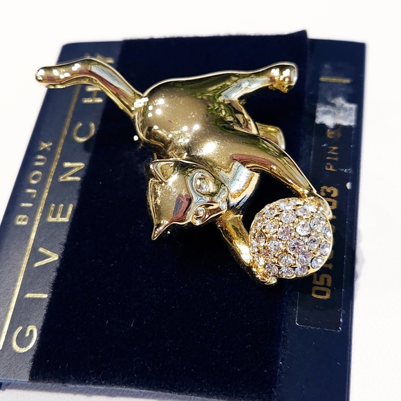 Givenchy Cat Kitten Brooch Pin Vintage NWT Gold Tone Swarovski Crystals - Picture 11 of 15